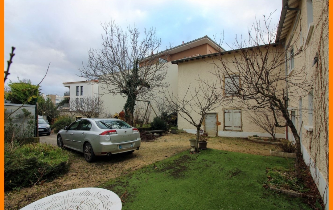 Pays de l'ain immobilier : House | RILLIEUX-LA-PAPE (69140) | 128 m2 | 425 000 € 